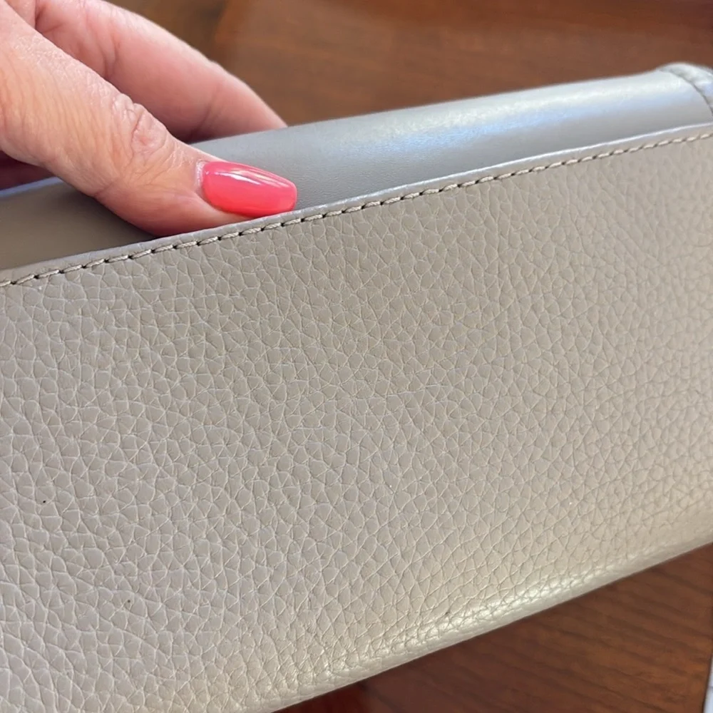 Michael Kors Fulton large Gray Leather Wallet / Flap Closure lots of space NWOT